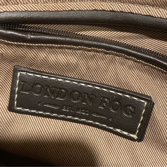 London Fog Newbury saddle bag purse - Picture 11 of 15